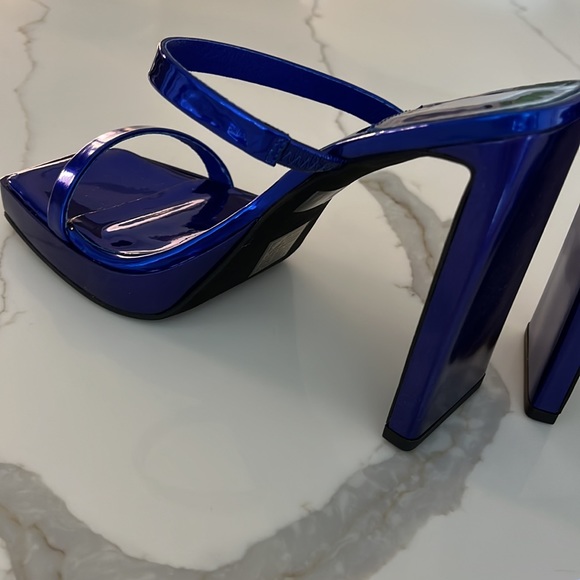 Jeffrey Campbell platform metallic blue sandals - Picture 6 of 6